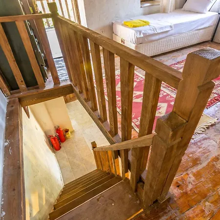 Stone House In Faralya Vakantiehuis *